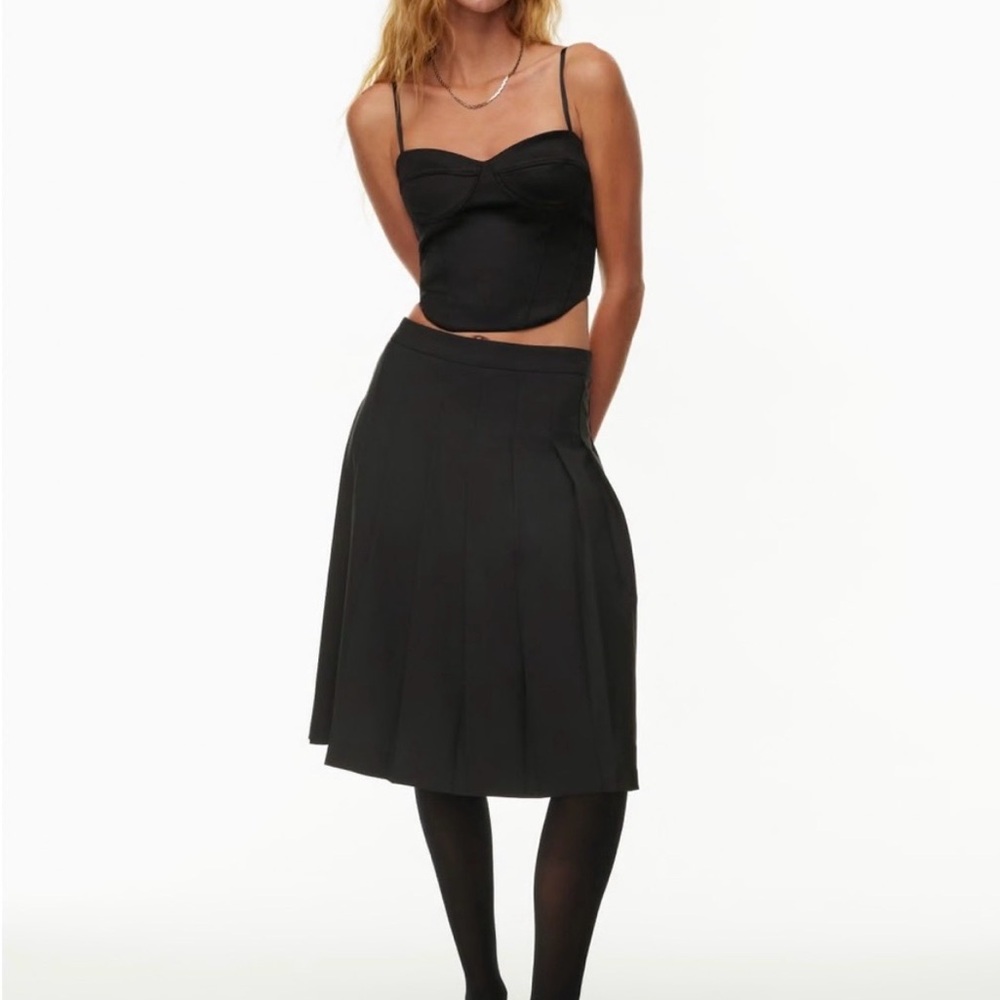 Aritzia Black Cropped Bustier Tank with Thin Straps